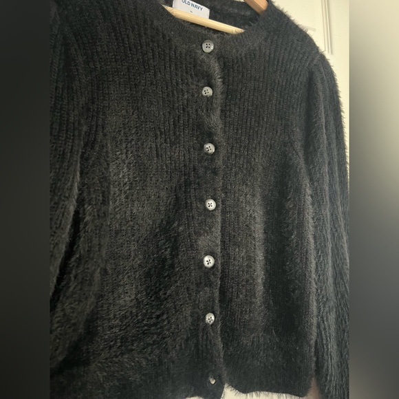Cropped Eyelash Cardigan Sweater - Picture 6 of 12